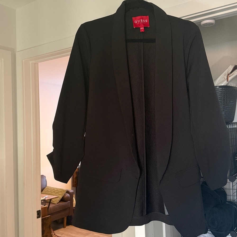 Guess Classic Black blazer